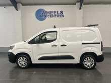 Peugeot Partner 1.5 BlueHDi 1000 Professional Standard Panel Van 5dr Diesel Manual SWB Euro 6 (100 bhp) - U2832