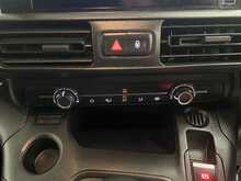 Peugeot Partner 1.5 BlueHDi 1000 Professional Standard Panel Van 5dr Diesel Manual SWB Euro 6 (100 bhp) - U2832