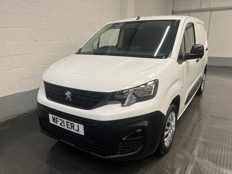 Peugeot Partner 1.5 BlueHDi 1000 Professional Standard Panel Van 5dr Diesel Manual SWB Euro 6 (100 bhp)