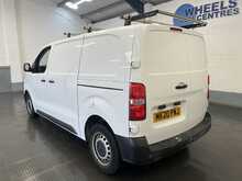 Peugeot Expert 2.0 BlueHDi 1400 Professional Standard Panel Van 6dr Diesel Manual MWB Euro 6 (s/s) (120 ps) - U2835