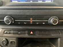 Peugeot Expert 2.0 BlueHDi 1400 Professional Standard Panel Van 6dr Diesel Manual MWB Euro 6 (s/s) (120 ps) - U2835