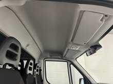 Iveco Daily 2.3D HPI 14V 35S 3000 Curtain side 2dr Diesel Manual SWB Euro 6 (136 ps) - U2839