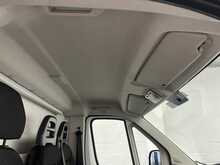 Peugeot Boxer 2.2 BlueHDi 335 Built for Business Low Loader Luton 4dr Diesel Manual L3 Euro 6 (s/s) (165 2.2 4dr - U2844