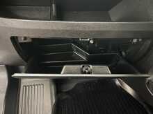 Peugeot Boxer 2.2 BlueHDi 335 Built for Business Low Loader Luton 4dr Diesel Manual L3 Euro 6 (s/s) (165 2.2 4dr - U2844