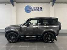 Land Rover Defender 90 5.0 P525 V8 SUV 3dr Petrol Auto 4WD Euro 6 (s/s) (525 ps) - U2845