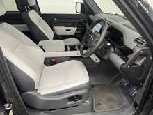 Land Rover Defender 90 5.0 P525 V8 SUV 3dr Petrol Auto 4WD Euro 6 (s/s) (525 ps) - U2845
