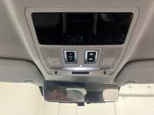 Land Rover Defender 90 5.0 P525 V8 SUV 3dr Petrol Auto 4WD Euro 6 (s/s) (525 ps) - U2845