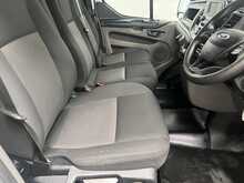 Ford Transit Custom 2.0 300 EcoBlue Leader Panel Van 5dr Diesel Manual L2 H1 Euro 6 (s/s) (130 ps) - U2848