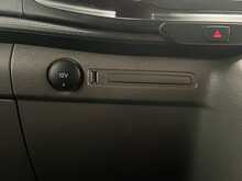 Ford Transit Custom 2.0 300 EcoBlue Leader Panel Van 5dr Diesel Manual L2 H1 Euro 6 (s/s) (130 ps) - U2848