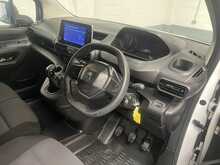 Peugeot Partner 1.5 BlueHDi 1000 Professional Standard Panel Van 5dr Diesel Manual SWB Euro 6 (100 bhp) - U2852