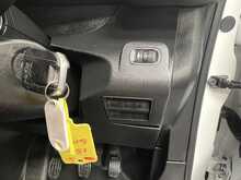 Peugeot Partner 1.5 BlueHDi 1000 Professional Standard Panel Van 5dr Diesel Manual SWB Euro 6 (100 bhp) - U2852