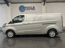 Ford Transit Custom 2.0 300 EcoBlue Limited Panel Van 5dr Diesel Manual L2 H1 Euro 6 (s/s) (130 ps) - U2863