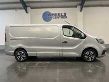 Renault Trafic 2.0 dCi Blue LL30 Sport+ Panel Van 5dr Diesel Manual L2 H1 Euro 6 (s/s) (150 ps) - U2868