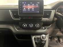 Renault Trafic 2.0 dCi Blue LL30 Sport+ Panel Van 5dr Diesel Manual L2 H1 Euro 6 (s/s) (150 ps) - U2868