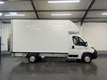 Peugeot Boxer 2.2 BlueHDi 335 Built for Business Luton 3dr Diesel Manual L4 Euro 6 (s/s) (140 ps) - U2870