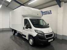 Peugeot Boxer 2.2 BlueHDi 335 Built for Business Luton 3dr Diesel Manual L4 Euro 6 (s/s) (140 ps) - U2870