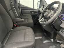 Mercedes-Benz Sprinter 2.0 315 CDI Progressive Panel Van 5dr Diesel Manual RWD L3 H2 Euro 6 (s/s) (150 ps) - U2876