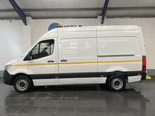 Mercedes-Benz Sprinter 2.0 315 CDI Progressive Panel Van 5dr Diesel Manual RWD L2 H2 Euro 6 (s/s) (150 ps) - U2883