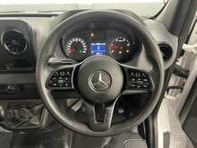 Mercedes-Benz Sprinter 315 CDI Progressive 2.0 2dr Dropside Manual Diesel - U2893