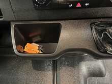 Mercedes-Benz Sprinter 2.0 315 CDI Progressive Panel Van 5dr Diesel Manual RWD L3 H2 Euro 6 (s/s) (150 ps) - U2894