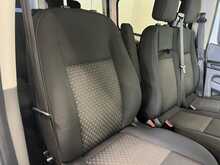 Ford Transit Custom Transit Custom 2.0 320 EcoBlue Trend Kombi L2 H1 Euro 6 (s/s) 5dr - U290