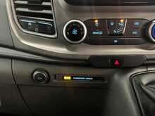 Ford Transit Custom Transit Custom 2.0 320 EcoBlue Trend Kombi L2 H1 Euro 6 (s/s) 5dr - U290