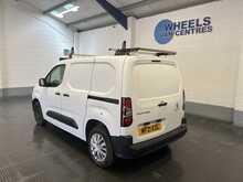 Peugeot Partner 1.5 BlueHDi 1000 Professional Standard Panel Van 5dr Diesel Manual SWB Euro 6 (100 bhp) - U2912