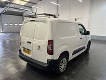 Peugeot Partner 1.5 BlueHDi 1000 Professional Standard Panel Van 5dr Diesel Manual SWB Euro 6 (100 bhp) - U2912