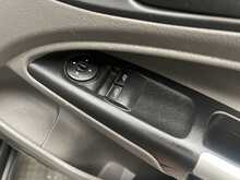 Ford Transit Connect 1.5 240 EcoBlue Trend Crew Van Double Cab 6dr Diesel Manual L2 Euro 6 (s/s) (100 ps) - U2914