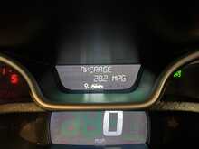 Renault Trafic 2.0 dCi ENERGY 28 Business+ Panel Van 5dr Diesel Manual SWB Standard Roof Euro 6 (s/s) (120 ps) - U2915