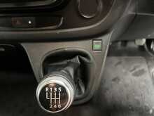 Renault Trafic 2.0 dCi ENERGY 28 Business+ Panel Van 5dr Diesel Manual SWB Standard Roof Euro 6 (s/s) (120 ps) - U2915