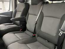 Renault Trafic 2.0 dCi ENERGY 28 Business+ Panel Van 5dr Diesel Manual SWB Standard Roof Euro 6 (s/s) (120 ps) - U2915