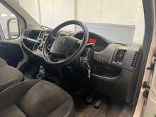 Citroen Relay 2.2 BlueHDi 33 X Panel Van 5dr Diesel Manual L1 Euro 6 (s/s) (120 ps) - U2921