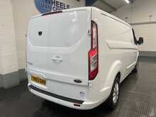 Ford Transit Custom 2.0 300 EcoBlue Limited Panel Van 5dr Diesel Manual L2 H1 Euro 6 (s/s) (130 ps) - U2933