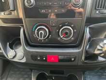 Peugeot Boxer Boxer 2.2 BlueHDi 335 S Platform Cab L3 Euro 6 (s/s) 2dr - U294