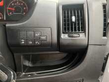 Citroen Relay 2.2 BlueHDi 35 Enterprise Edition Panel Van 5dr Diesel Manual L3 Extra High Roof Euro 6 (s/s) (140 - U2961