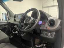 Mercedes-Benz Sprinter 315 CDI Progressive 2.0 2dr Dropside Manual Diesel - U2964