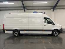 Mercedes-Benz Sprinter 2.0 315 CDI Progressive Panel Van 5dr Diesel Manual RWD L3 H2 Euro 6 (s/s) (150 ps) - U2966