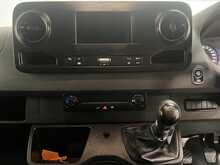 Mercedes-Benz Sprinter 2.0 315 CDI Progressive Panel Van 5dr Diesel Manual RWD L3 H2 Euro 6 (s/s) (150 ps) - U2966