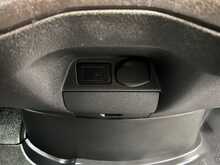 Mercedes-Benz Sprinter 2.0 315 CDI Progressive Panel Van 5dr Diesel Manual RWD L3 H2 Euro 6 (s/s) (150 ps) - U2966