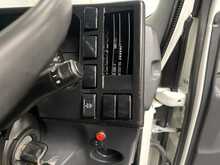 Isuzu Grafter 1.9D N35 Green Tipper 2dr Diesel Manual RWD SWB Euro 6 (SRW) (125 ps) - U2969