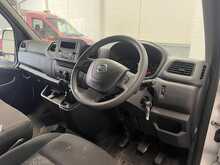 Nissan Interstar dCi 33 Acenta - U2972