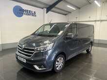 Renault Trafic 2.0 dCi Blue LL30 Sport Panel Van 5dr Diesel Manual L2 H1 Euro 6 (s/s) (130 ps) - U2976