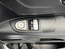 Mercedes-Benz Vito 1.7 110 CDI Progressive Panel Van 5dr Diesel Manual FWD L2 Euro 6 (s/s) (LWB) (102 ps) - U2977