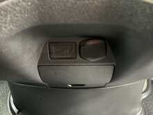 Mercedes-Benz Sprinter 2.0 315 CDI Premium Panel Van 5dr Diesel G-Tronic FWD L2 H2 Euro 6 (s/s) (150 ps) - U2991