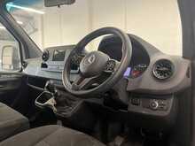 Mercedes-Benz Sprinter 315 CDI Progressive 2.0 2dr Tipper Manual Diesel - U2997