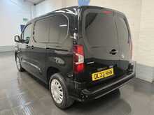 Vauxhall Combo 1.5 Turbo D 2300 Pro Panel Van 5dr Diesel Manual L1 H1 Euro 6 (s/s) (100 ps) - U3000