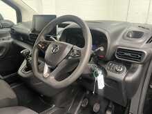 Vauxhall Combo 1.5 Turbo D 2300 Pro Panel Van 5dr Diesel Manual L1 H1 Euro 6 (s/s) (100 ps) - U3000