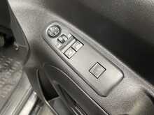 Vauxhall Combo 1.5 Turbo D 2300 Pro Panel Van 5dr Diesel Manual L1 H1 Euro 6 (s/s) (100 ps) - U3000