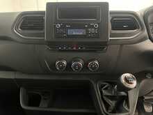 Renault Master Master SWB Panel Van 2.3 Manual Diesel - U3002